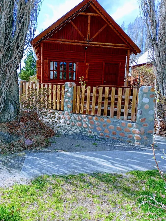 Cabañas Teushen Perito Moreno Exterior foto