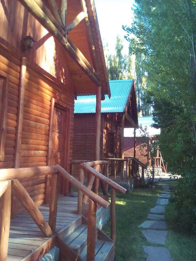 Cabañas Teushen Perito Moreno Exterior foto